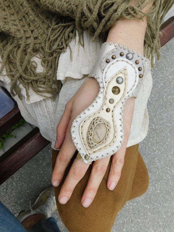 Earth Whisper White Jasper Hand Harness