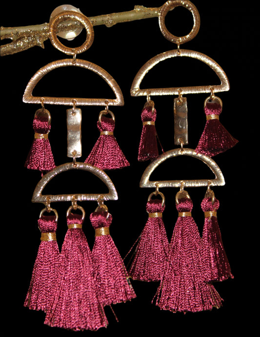 Echo Drape Gold Tassel Earrings