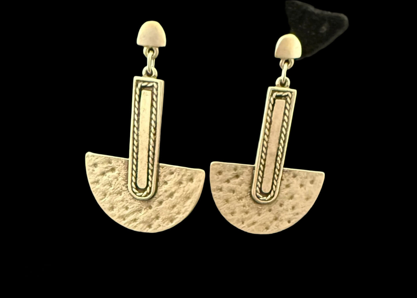 Half Moon Pendulum Drop
