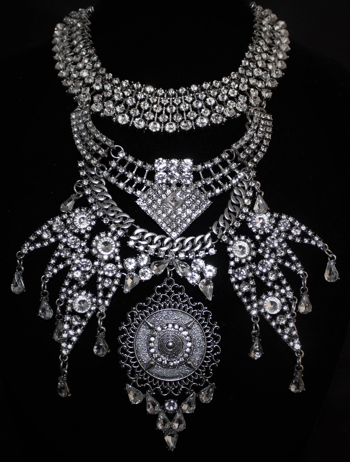 Queendom Statement Necklace