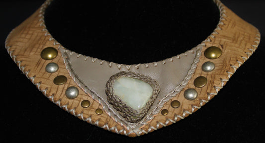 Bohemian leather Nomada Stone Choker