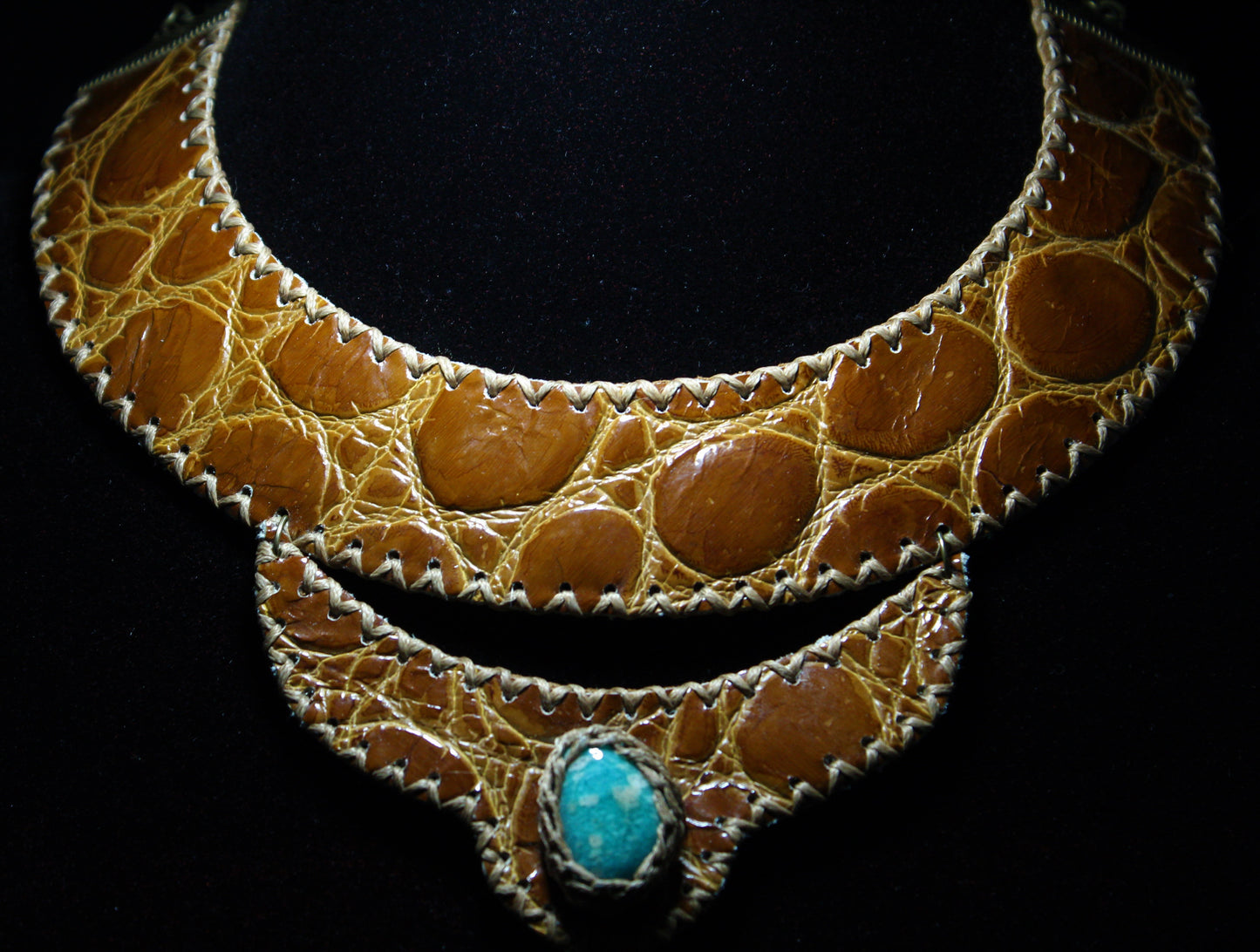 Savanna Crown Choker Necklace